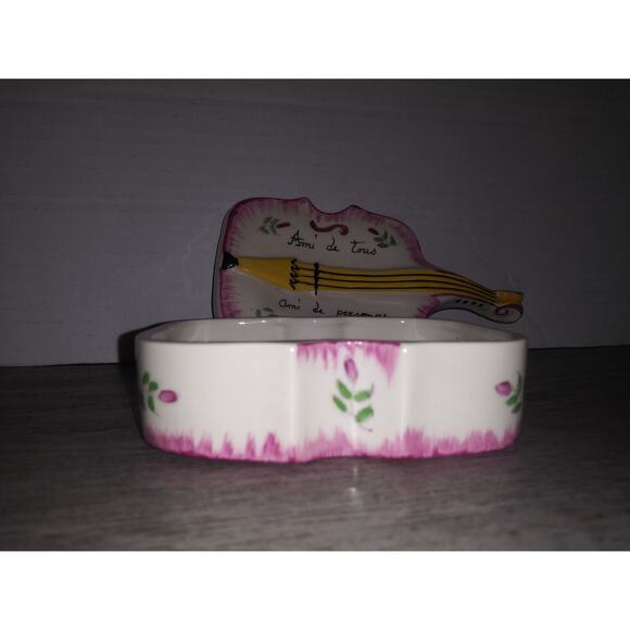 Ami de Tous Ami de Personne Friend Pink Accented PV Trinket Box Made in England - Picture 5 of 7